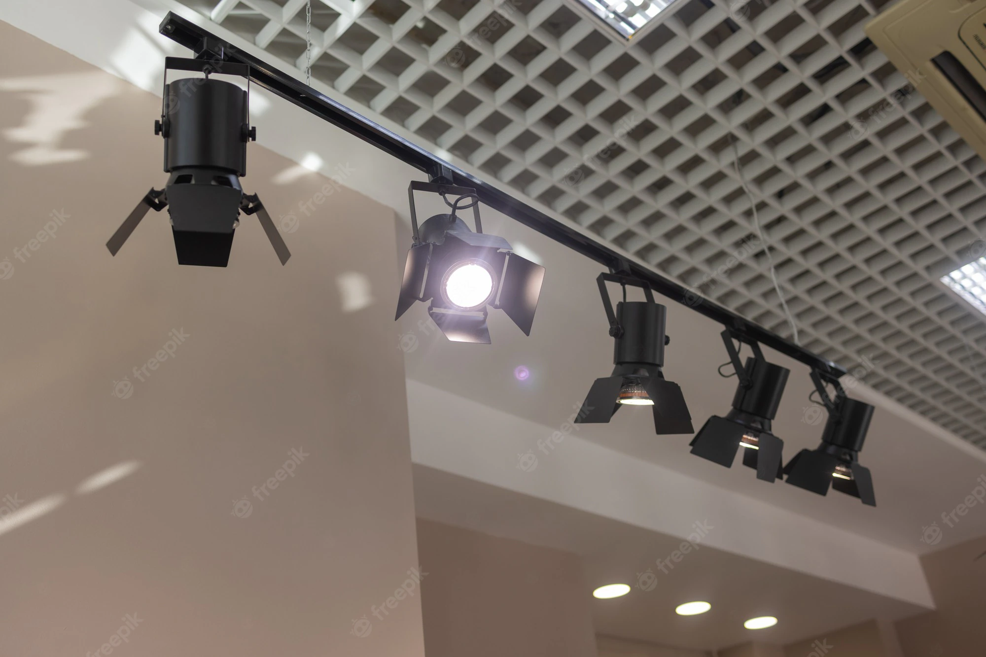 modern led track lighting 2023