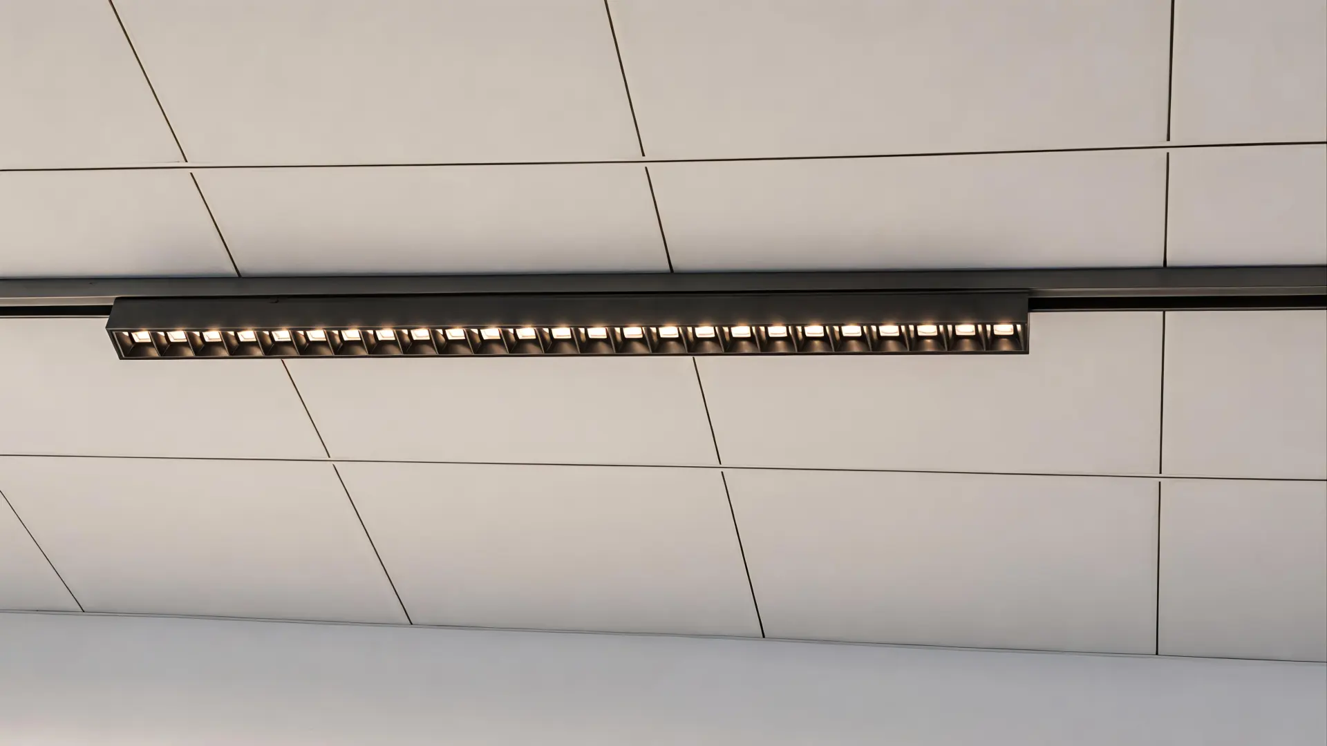 smart track linear lighting fixture for commercial lighting systems